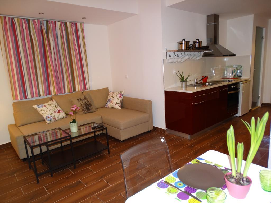 Dassia Beach Pension 部屋 写真