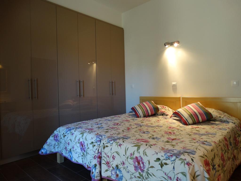 Dassia Beach Pension 部屋 写真